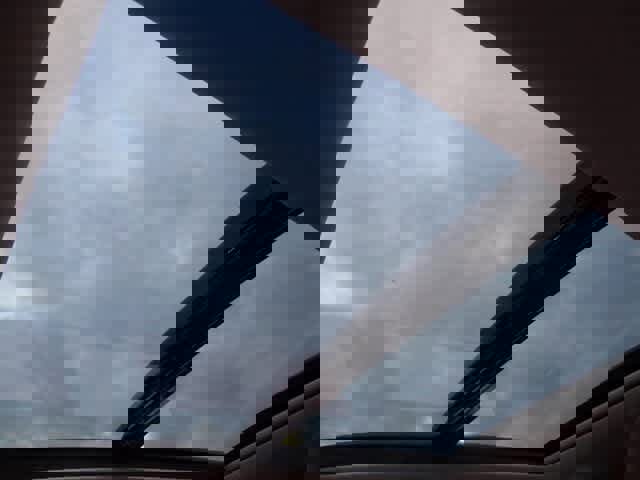 Used 2022 Subaru Ascent Touring w/ Popular Package #2A image 2