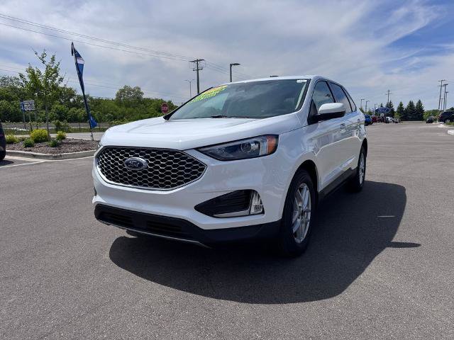 Certified 2024 Ford Edge SEL w/ Convenience Package AWD/4WD image 7