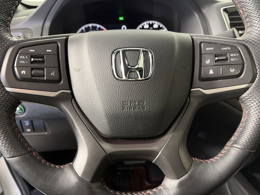Used 2025 Honda Ridgeline TrailSport image 16