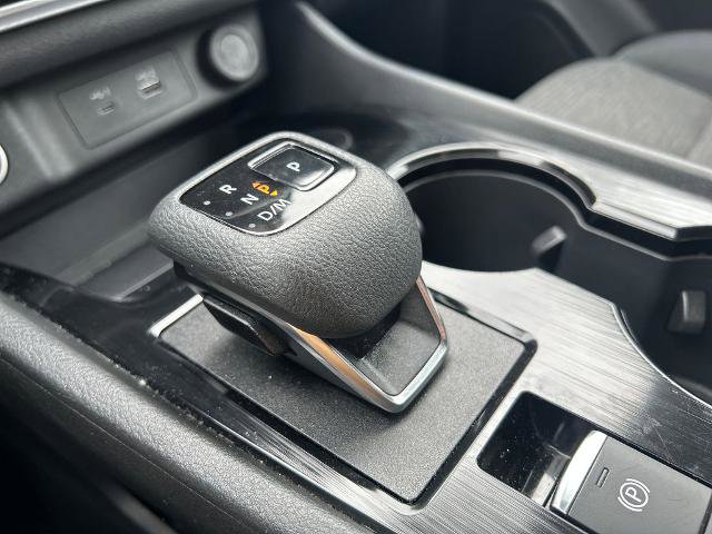 Used 2023 Nissan Rogue SV image 29