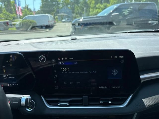 Used 2025 Chevrolet Equinox LT w/ Convenience Package II AWD/4WD image 27