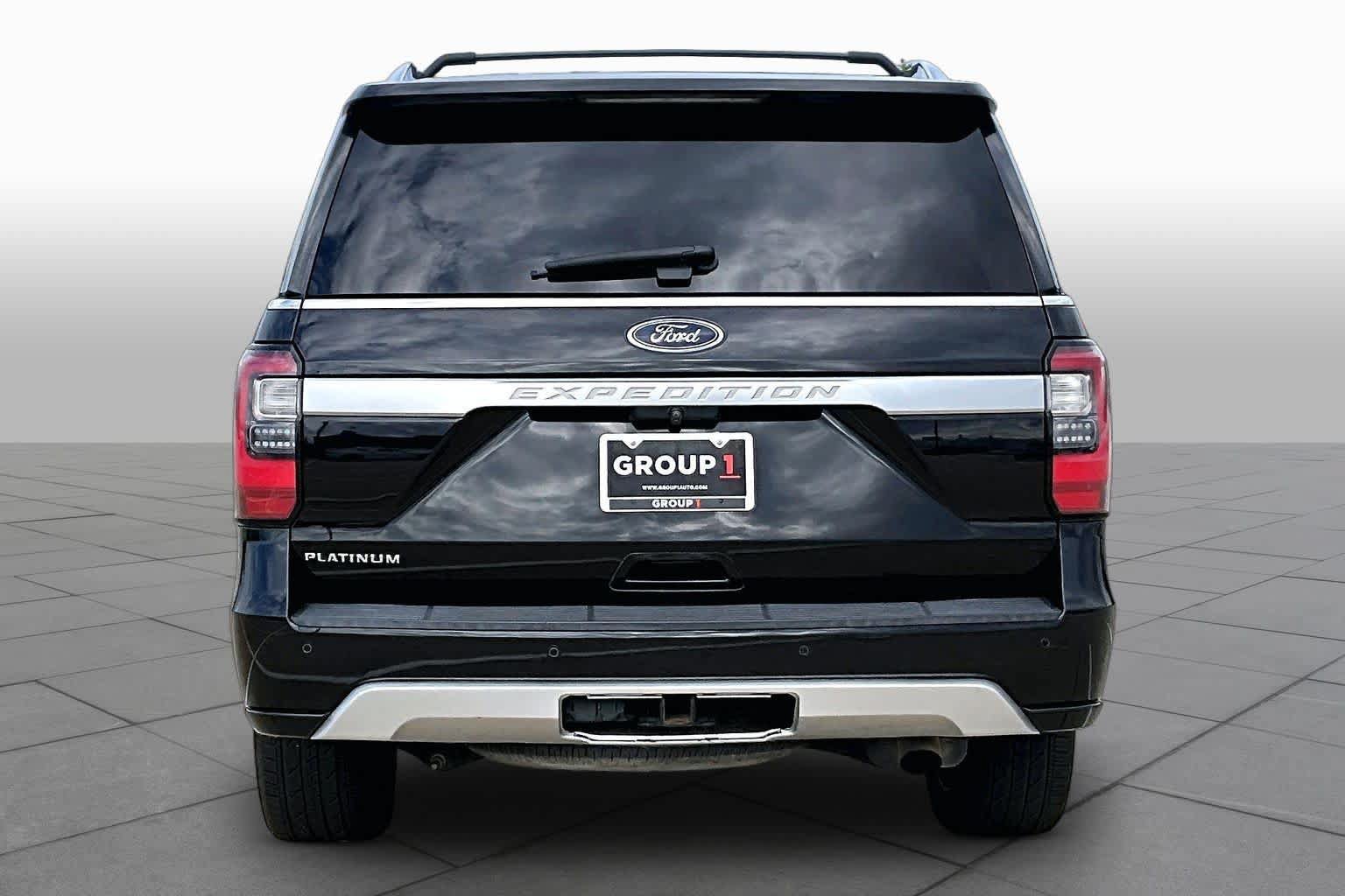 Certified 2019 Ford Expedition Platinum RWD image 4