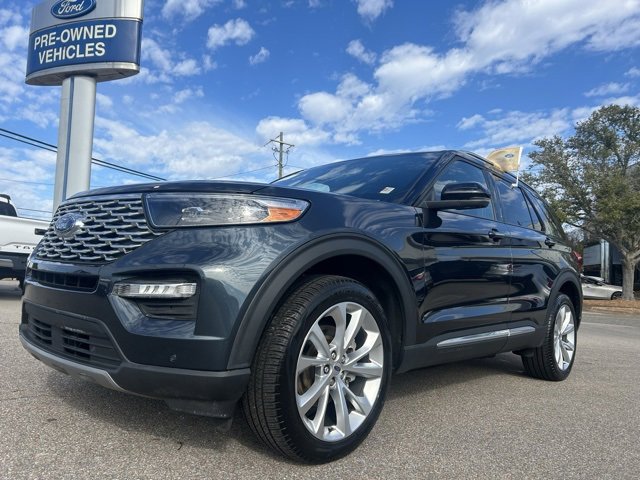 Certified 2022 Ford Explorer Platinum w/ Equipment Group 601A image 4