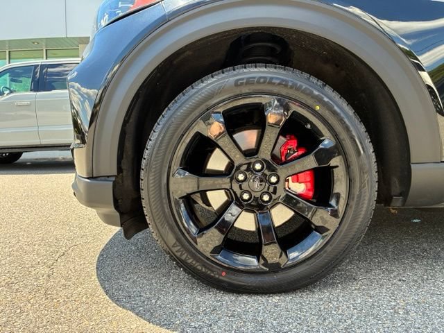 Certified 2023 Ford Explorer ST w/ Equipment Group 401A AWD/4WD image 9
