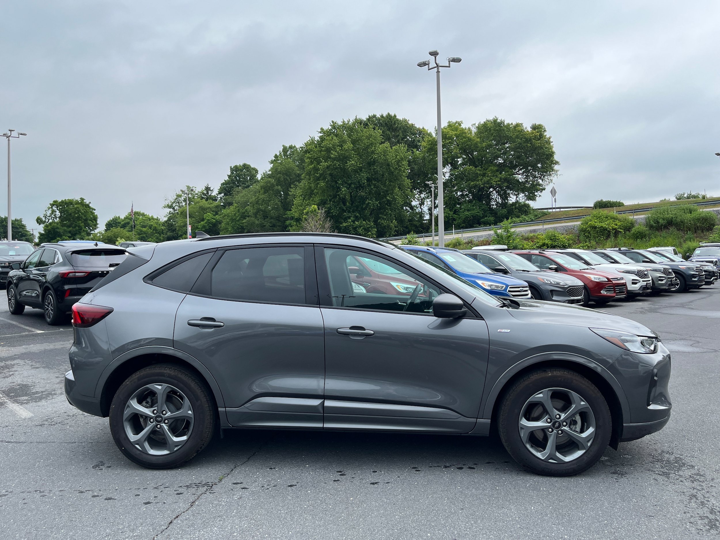 Certified 2023 Ford Escape ST-Line w/ Tech Pack #1 AWD/4WD image 5
