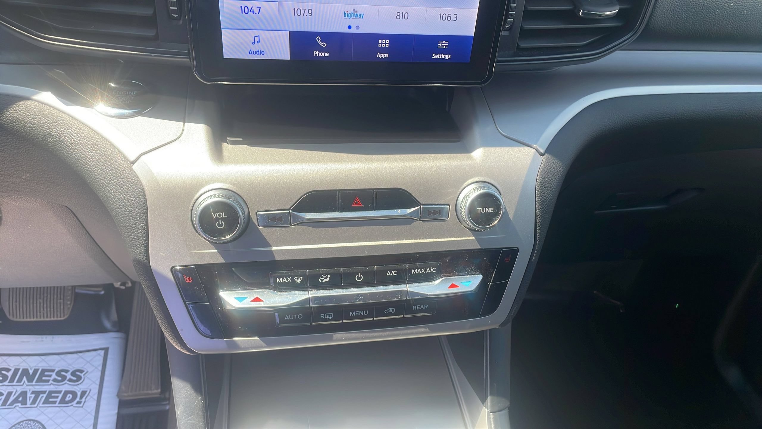 Certified 2023 Ford Explorer XLT AWD/4WD image 26