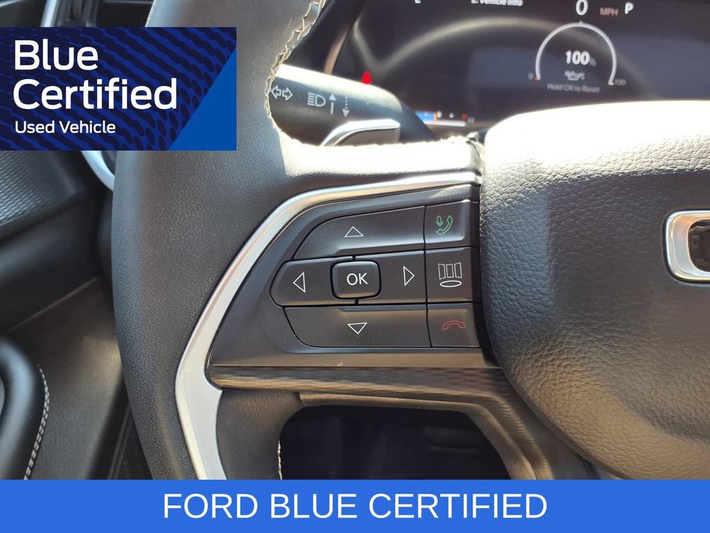 Used 2023 Jeep Grand Cherokee L Laredo RWD image 17