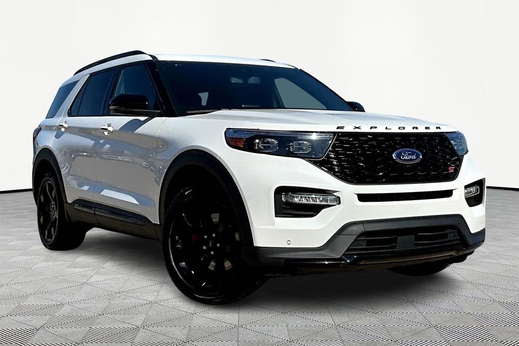 Certified 2023 Ford Explorer ST w/ Equipment Group 401A image 5