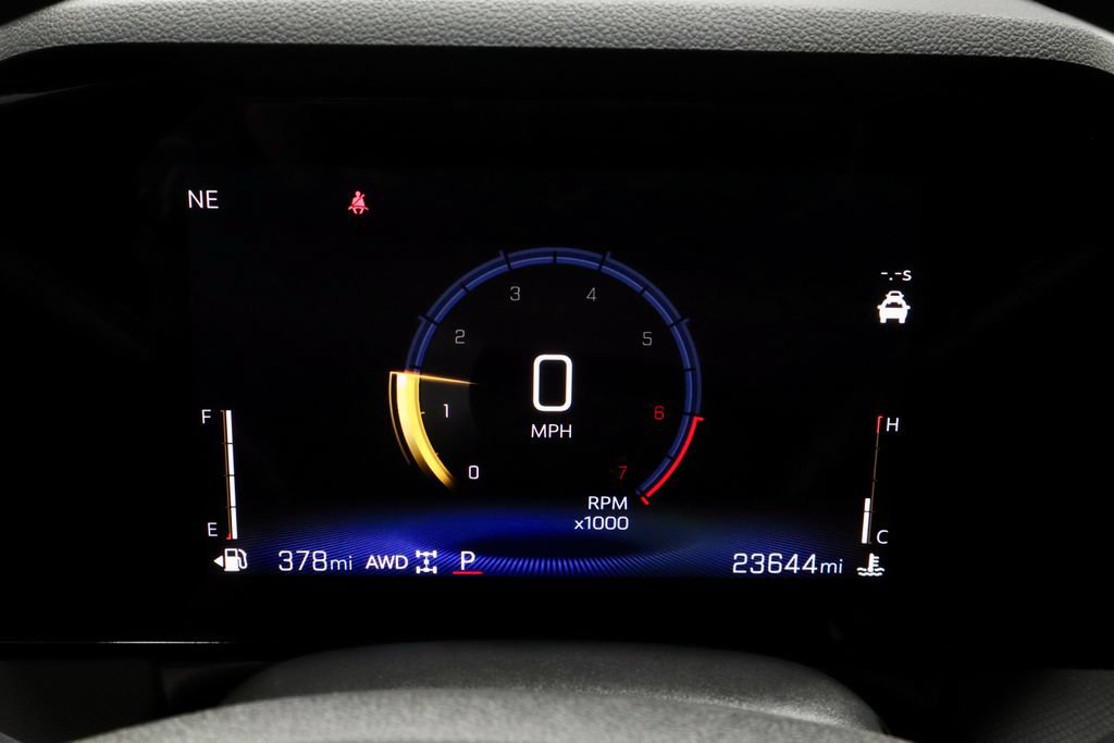 Used 2025 Chevrolet TrailBlazer LT AWD/4WD image 27