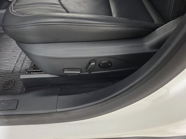 Certified 2025 Ford Mustang Mach-E Premium w/ Interior Protection Package AWD/4WD image 17