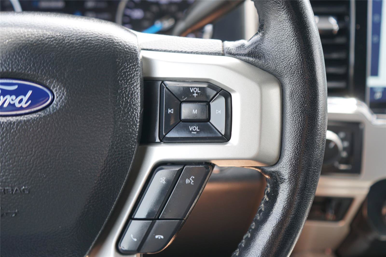 Certified 2022 Ford F250 Lariat w/ Lariat Ultimate Package AWD/4WD image 16