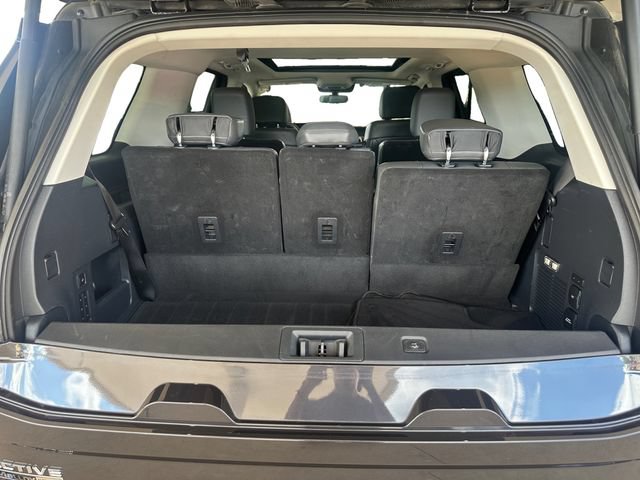 Certified 2025 Ford Expedition Active AWD/4WD image 19