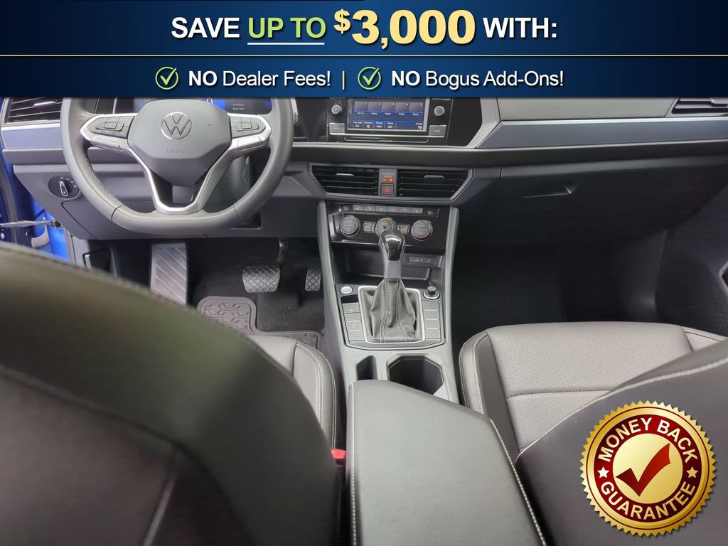 Used 2024 Volkswagen Jetta SE FWD image 17