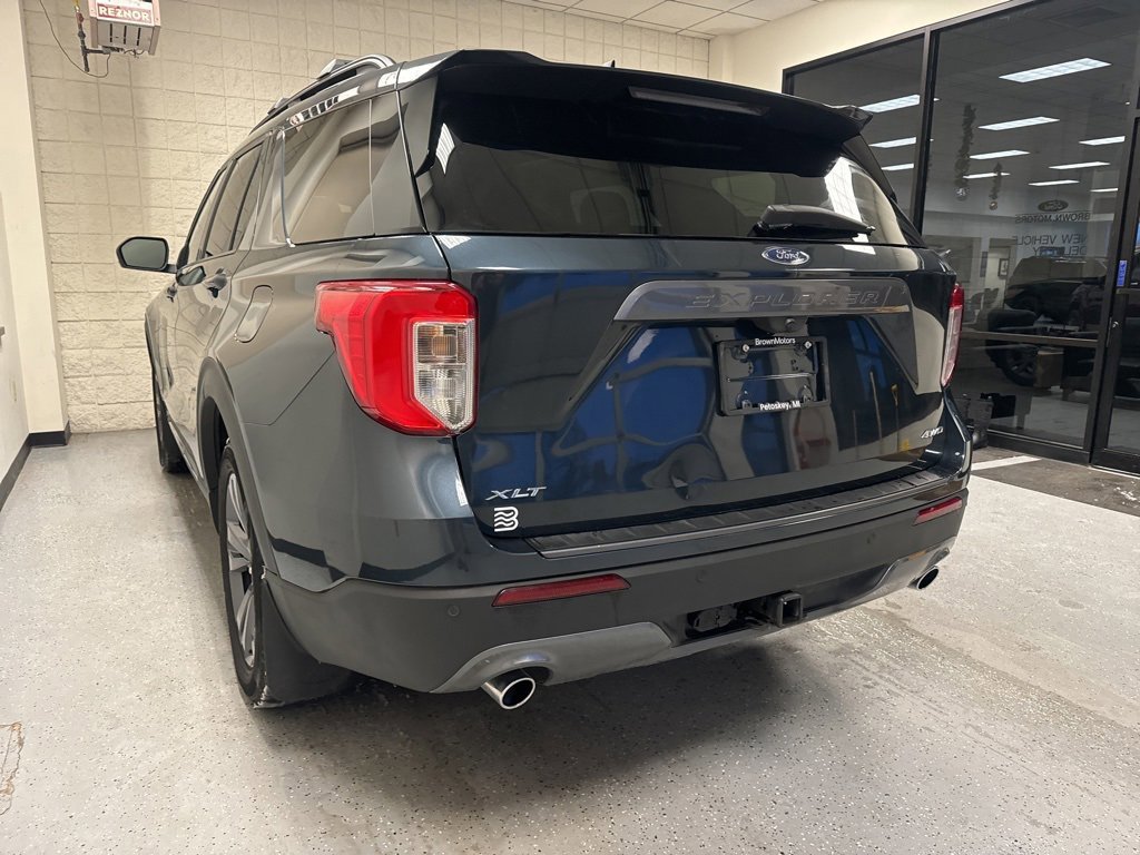 Certified 2023 Ford Explorer XLT w/ Equipment Group 202A image 10