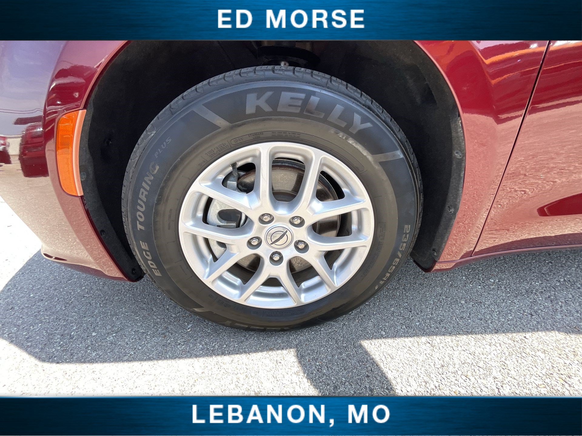 Used 2023 Chrysler Pacifica Touring-L FWD image 30