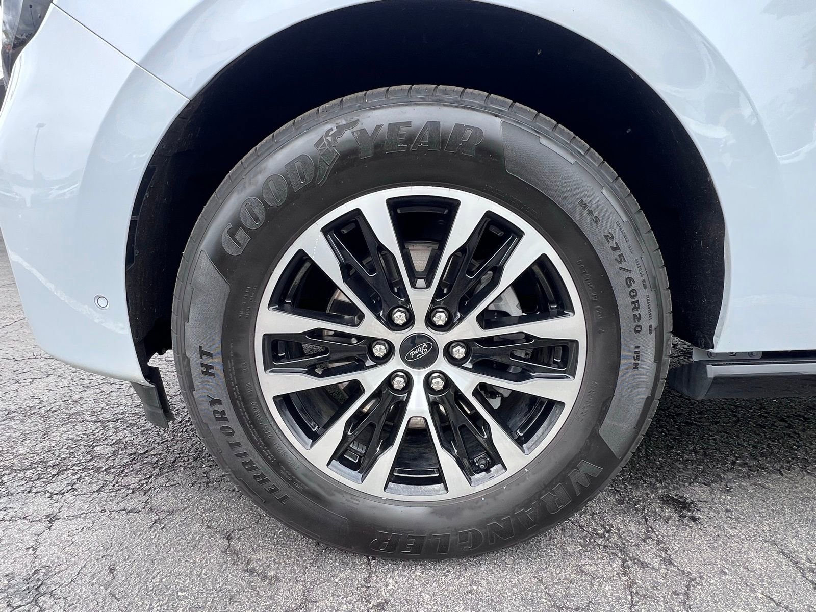 Certified 2025 Ford Expedition Platinum AWD/4WD image 26