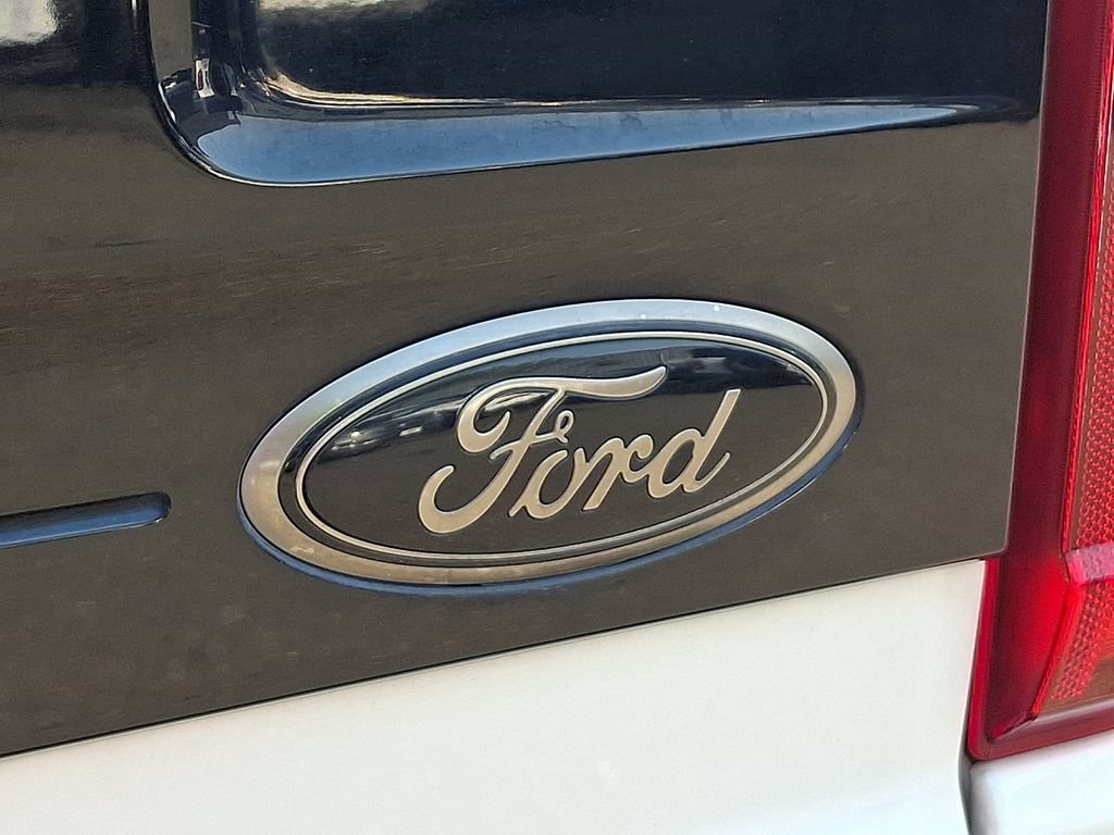 Certified 2023 Ford F150 Platinum w/ Equipment Group 701A High AWD/4WD image 31