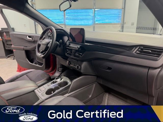 Certified 2025 Ford Escape ST-Line FWD image 27