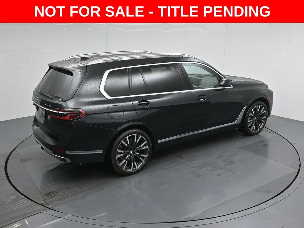 Used 2023 BMW X7 xDrive40i w/ Parking Assistance Package image 37