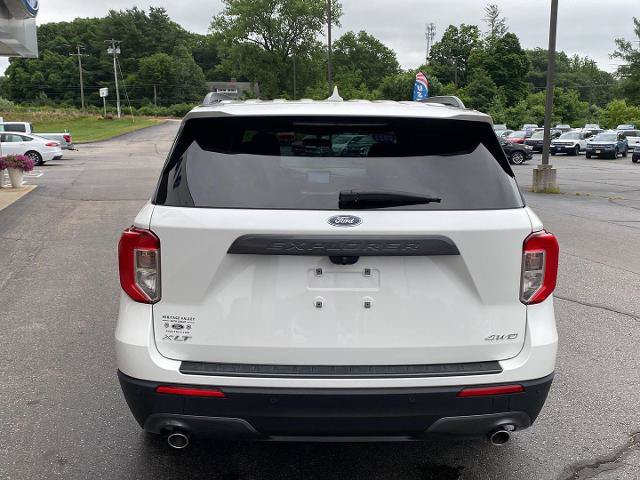 Certified 2022 Ford Explorer XLT w/ Equipment Group 202A AWD/4WD image 6