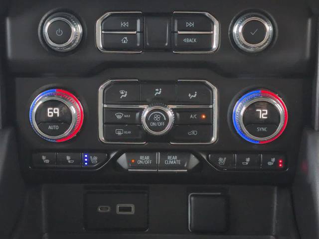 Used 2023 GMC Yukon AT4 w/ AT4 Premium Package AWD/4WD image 24