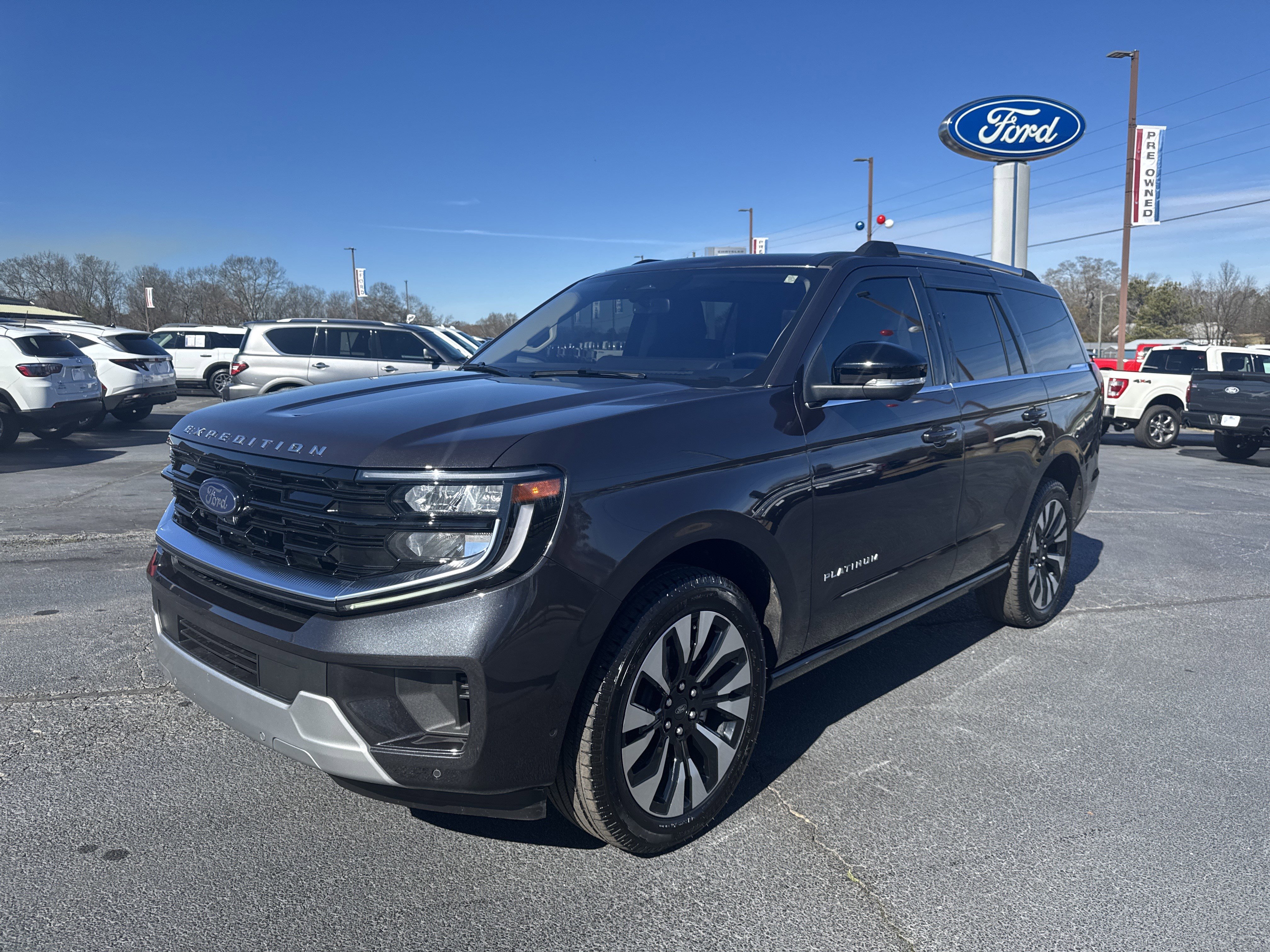 Certified 2025 Ford Expedition Platinum w/ Driver's Package image 2