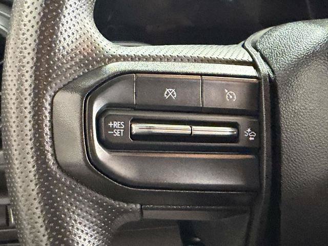 Used 2024 Chevrolet Colorado Trail Boss w/ Advanced Trailering Package AWD/4WD image 21