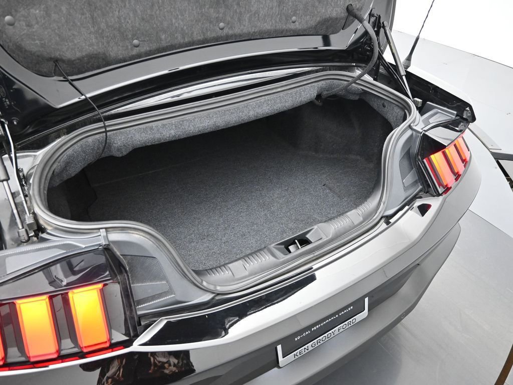 Certified 2025 Ford Mustang Premium image 24