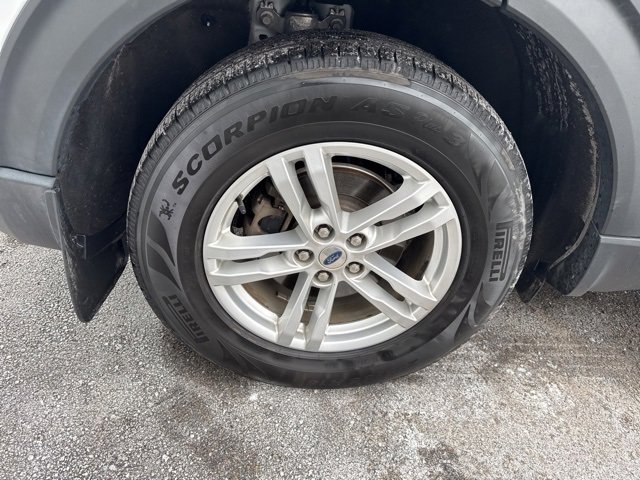 Certified 2021 Ford Explorer XLT image 12