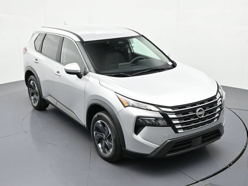 Used 2024 Nissan Rogue SV FWD image 14