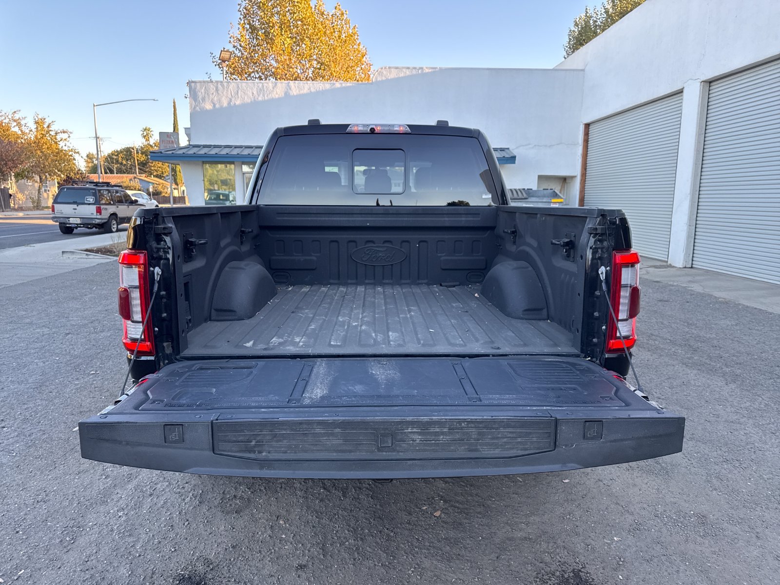 Certified 2022 Ford F150 Raptor w/ Equipment Group 801A High AWD/4WD image 23