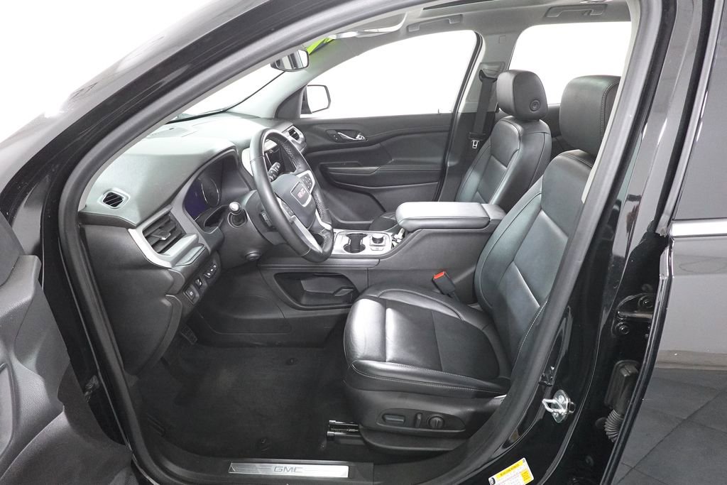 Used 2023 GMC Acadia SLT w/ Technology Package image 12