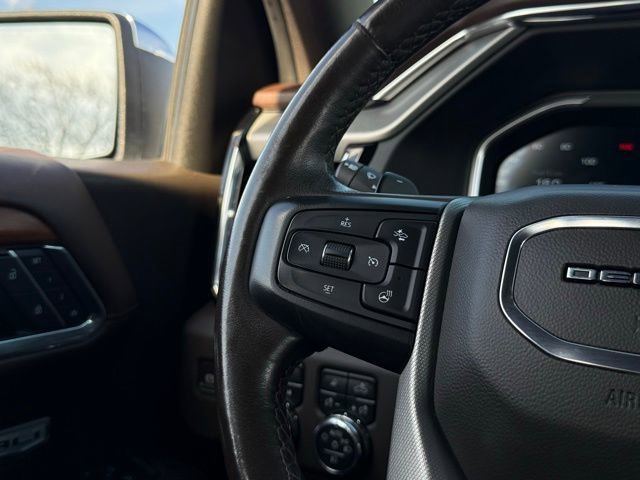 Used 2023 GMC Sierra 1500 Denali w/ Technology Package AWD/4WD image 12