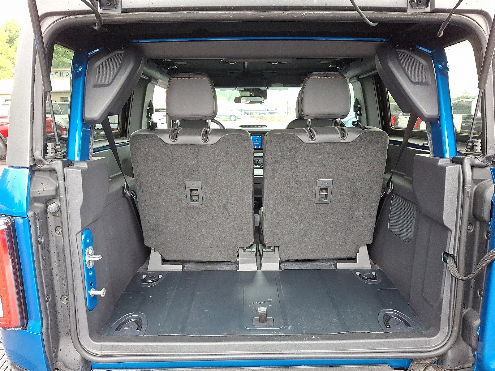 Certified 2023 Ford Bronco Badlands w/ Sasquatch Package image 30