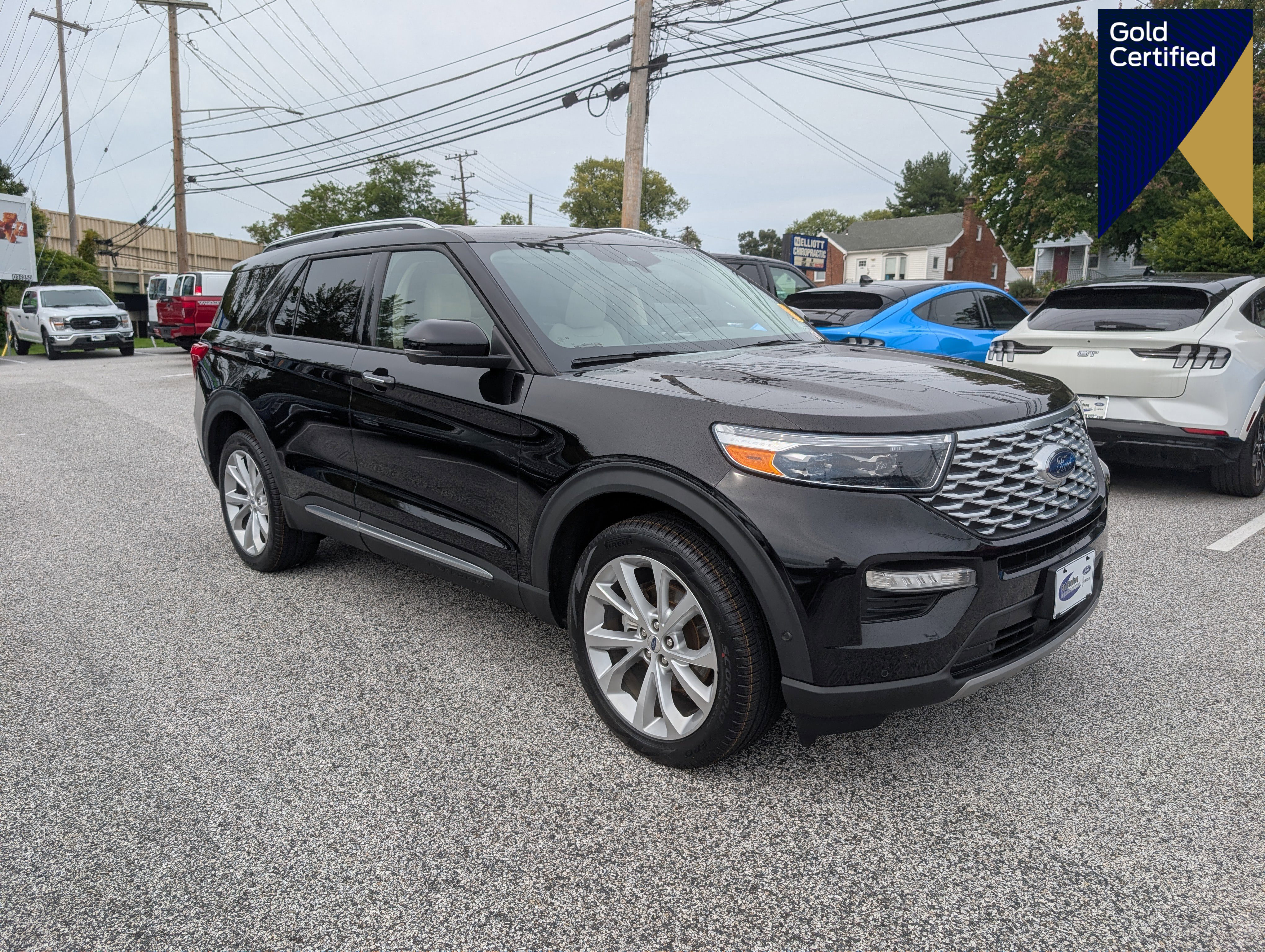 Certified 2022 Ford Explorer Platinum w/ Equipment Group 601A