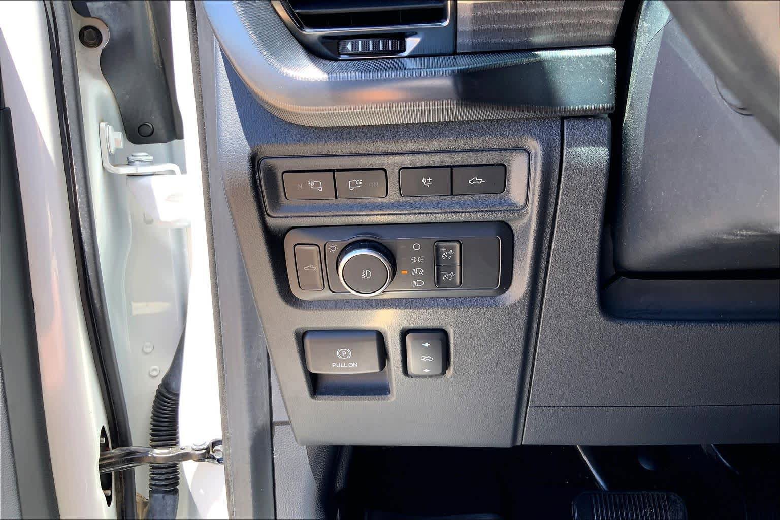 Certified 2021 Ford F150 Platinum w/ Equipment Group 701A High AWD/4WD image 36
