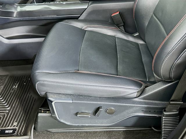 Certified 2022 Ford F150 Lariat w/ Equipment Group 502A High image 26