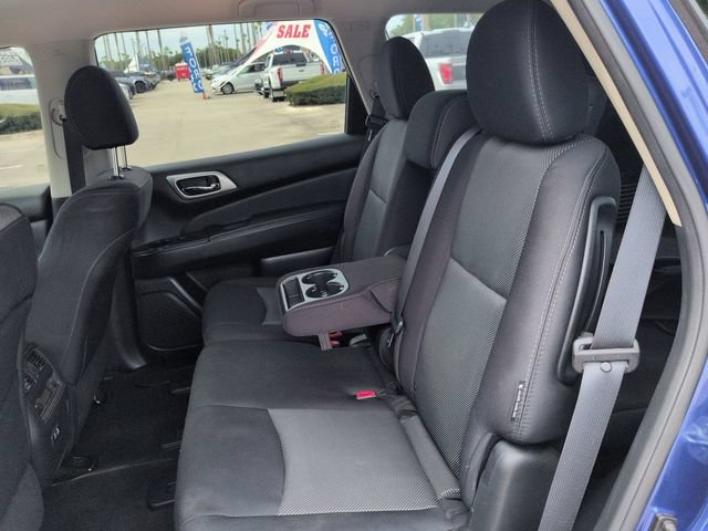 Used 2020 Nissan Pathfinder S AWD/4WD image 14