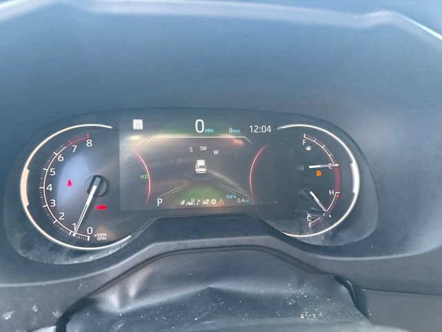 Used 2024 Toyota RAV4 LE FWD image 27