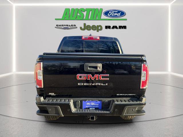 Used 2022 GMC Canyon Denali image 3