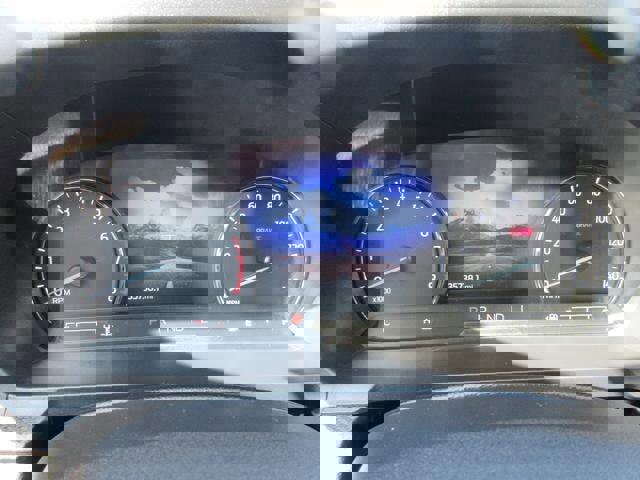 Certified 2023 Ford Explorer ST-Line w/ Class IV Trailer Tow Package image 12