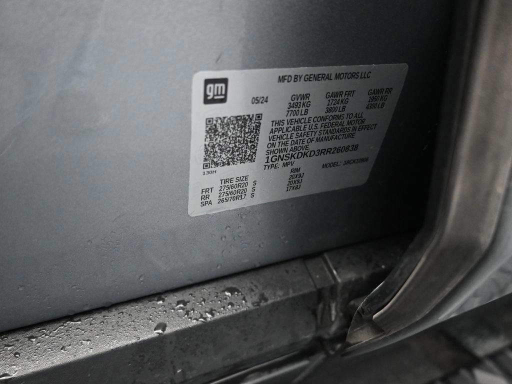 Used 2024 Chevrolet Suburban Z71 w/ Luxury Package image 24