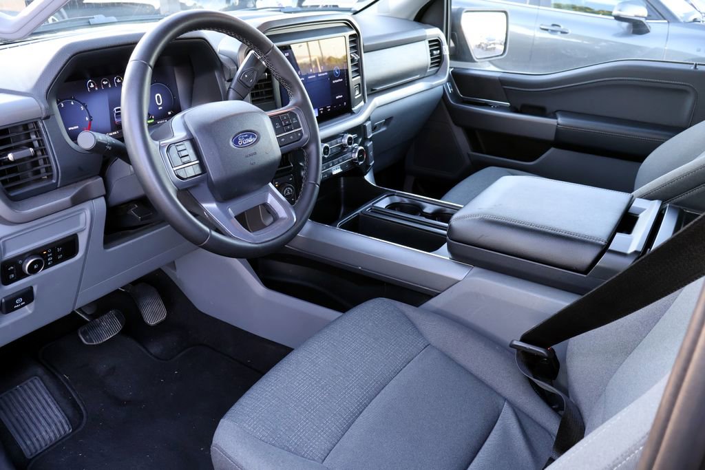 Certified 2025 Ford F150 XLT w/ Equipment Group 301A Standard image 3