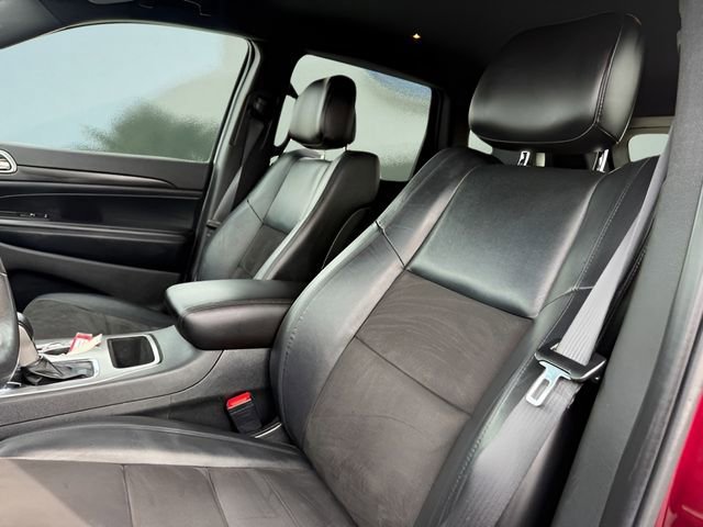 Used 2021 Jeep Grand Cherokee Laredo X image 16