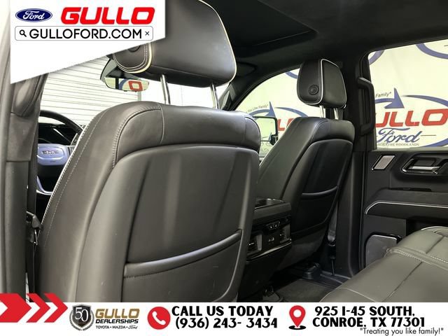Used 2025 GMC Sierra 2500 AT4X AWD/4WD image 16
