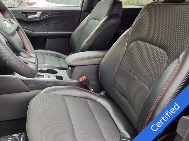 Certified 2024 Ford Escape ST-Line w/ Tech Pack #1 FWD image 3