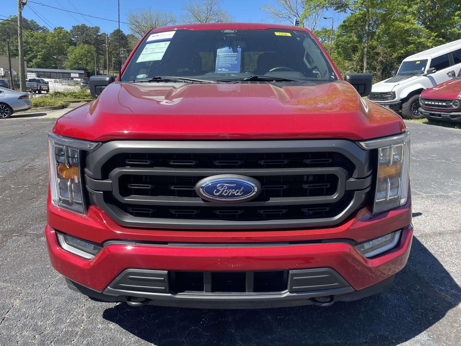 Certified 2022 Ford F150 XLT w/ Equipment Group 302A High image 8