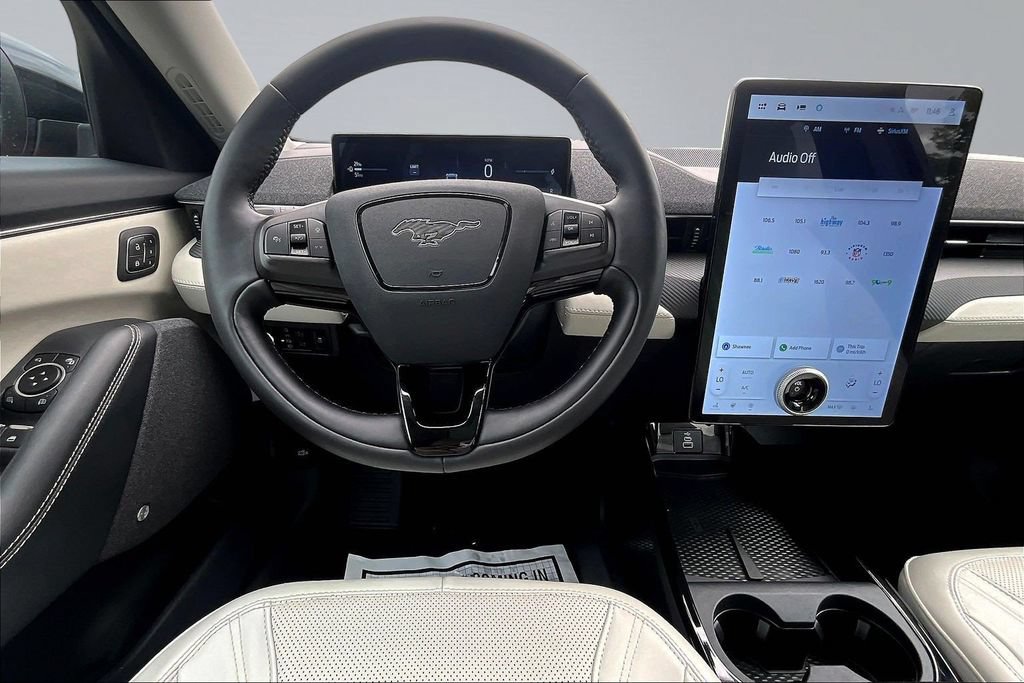 Certified 2025 Ford Mustang Mach-E Premium AWD/4WD image 9
