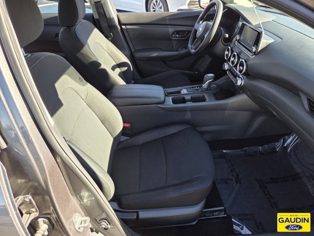 Used 2025 Nissan Sentra S FWD image 16