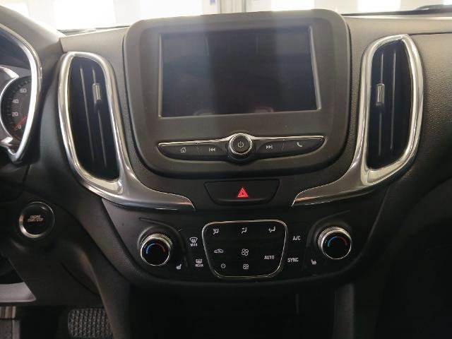 Used 2019 Chevrolet Equinox LT w/ Driver Convenience Package image 15
